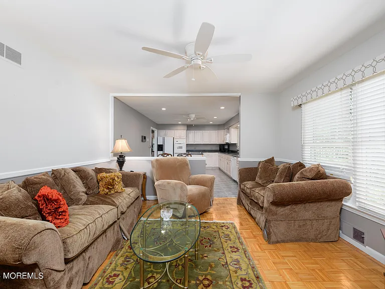 2229 Fromkin Dr — Photo 4