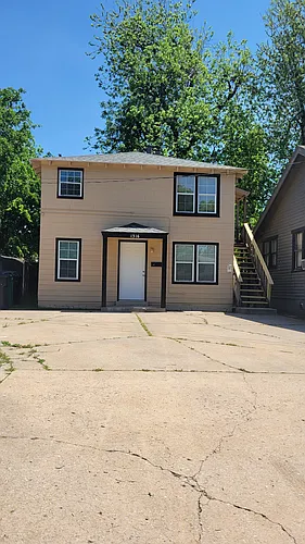 1316 N Ellison Ave Photo 1