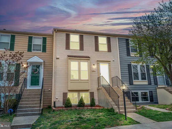 7451 Lone Star Rd, Lorton, VA 22079