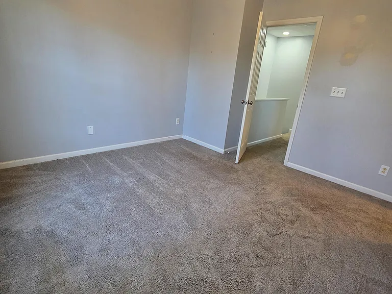 2041 Persimmon Ridge Dr — Photo 22