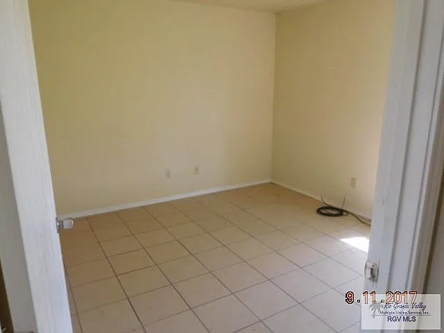2100 Old Port Isabel Rd #13 — Photo 8