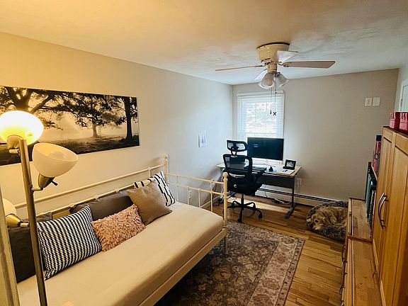 4th image of 69 Village View Rd