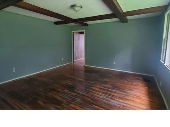 83 Mason Rd