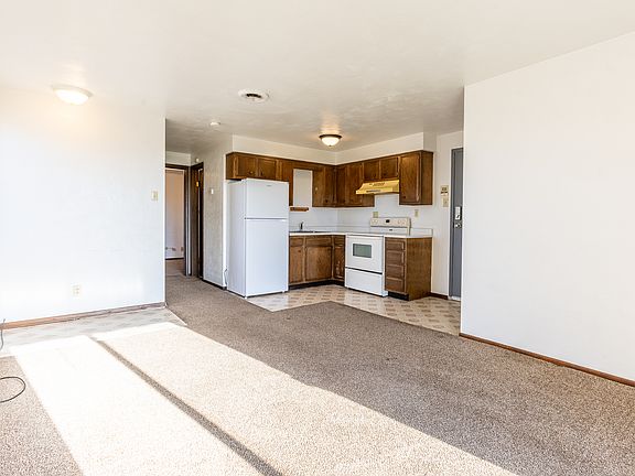 2nd image of 7408 Washington Ave APT J