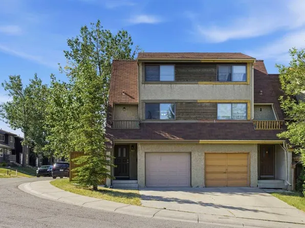 7003 N Ranchero Rd NW, Calgary, AB T3G 1J6