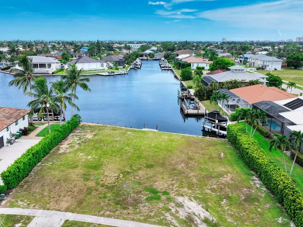 1511 Jamaica Ct, Marco Island, FL 34145