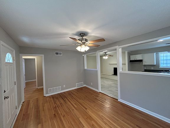 4th image of 1702 Brookhaven Dr