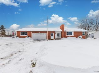 3242 Lockport Rd, Sanborn, NY 14132