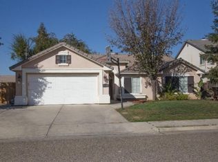 2042 W Cheryll Ct, Porterville, CA 93257