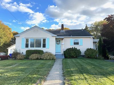 89 Wells St, Westerly, RI, 02891