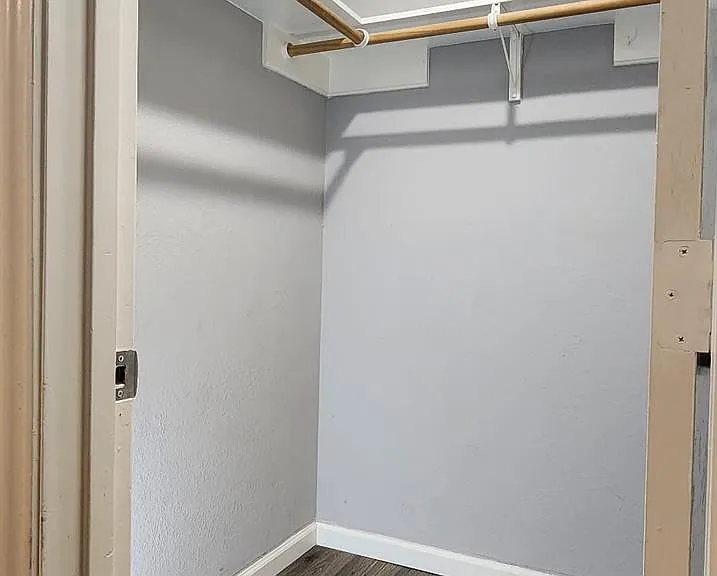 23431 Dew Wood Ln — Photo 24