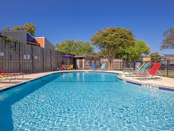 4th image of 201 Plaza Verde Dr APT 1005