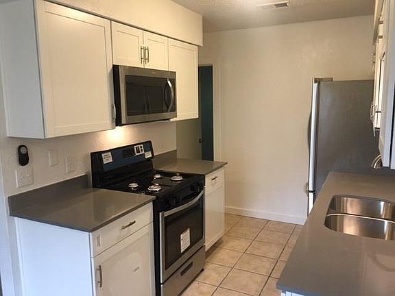 2nd image of 10400 Little Pebble Dr #B