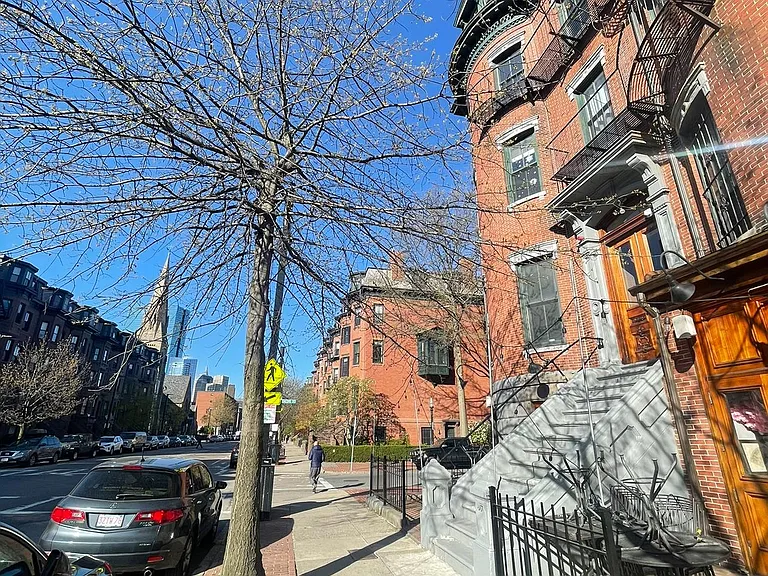 520 Columbus Ave #8 — Photo 9
