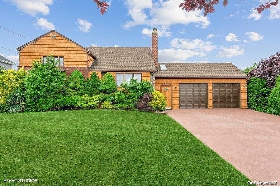 2432 Riverside Drive, Wantagh, NY 11793 | Zillow