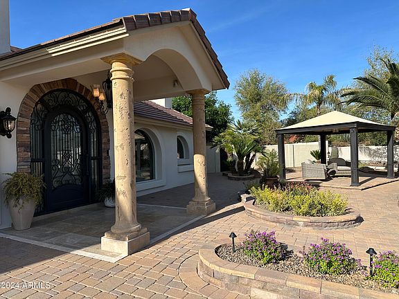 3rd image of 5312 E FELLARS Drive