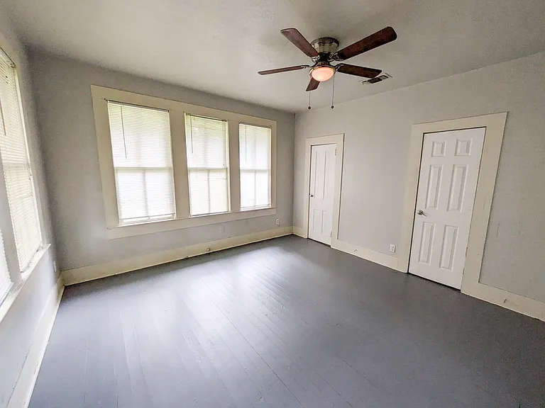 4358 Kenneth Ave — Photo 19