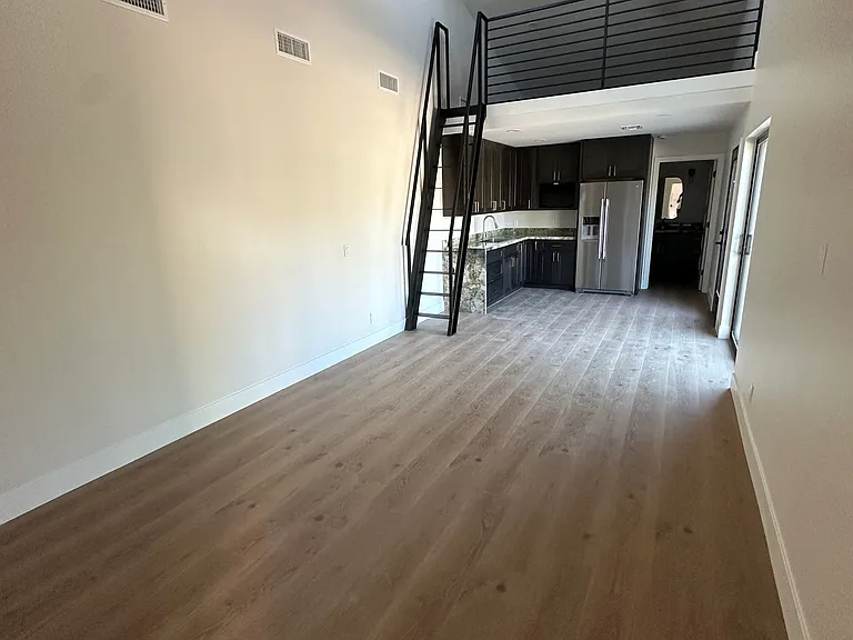 4641 E Sheena Dr — Photo 10