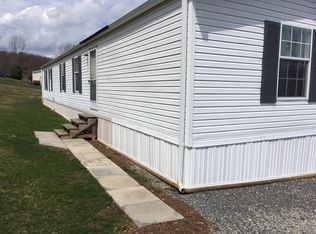 338 Pearl Ln, Greensburg, PA 15601