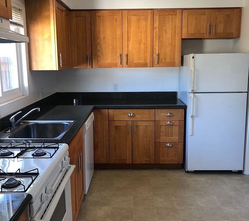 1st image of 3917 Beresford St Suite 5