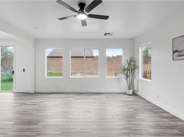 4905 Madre Maria Ct, North Las Vegas, NV 89031