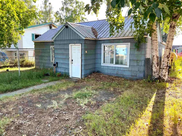 1516 Eielson St, Fairbanks, AK 99701