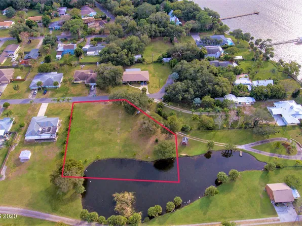 550 Lucas Pl, Merritt Island, FL 32953