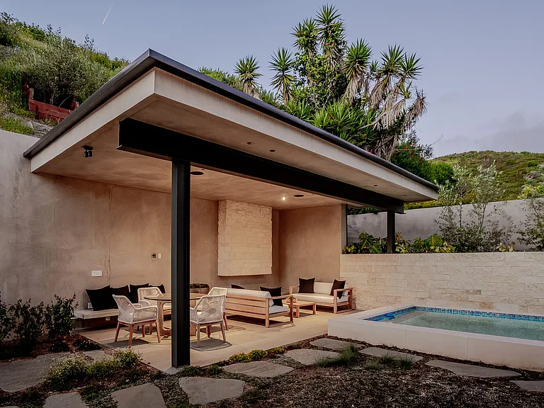 1205 Las Lomas Pl — Photo 30