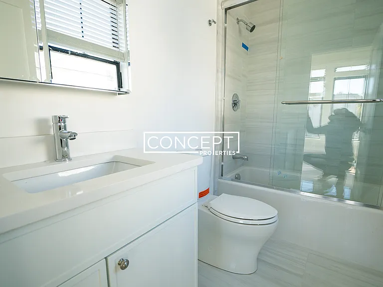 157 Everett St #203 — Photo 18