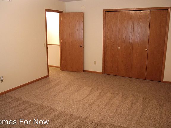 5th image of 12942 Pleasant Ave S