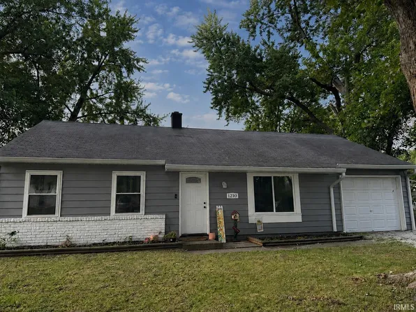 1210 Tepee Dr, Kokomo, IN 46902
