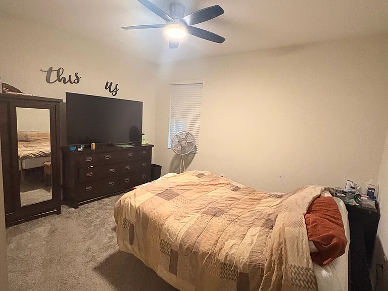 1742 Chatsworth Cir — Photo 6