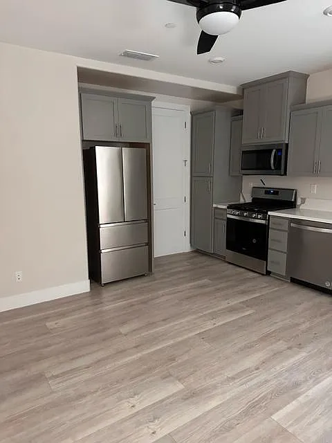 408 Meadow Bloom Ct — Photo 3