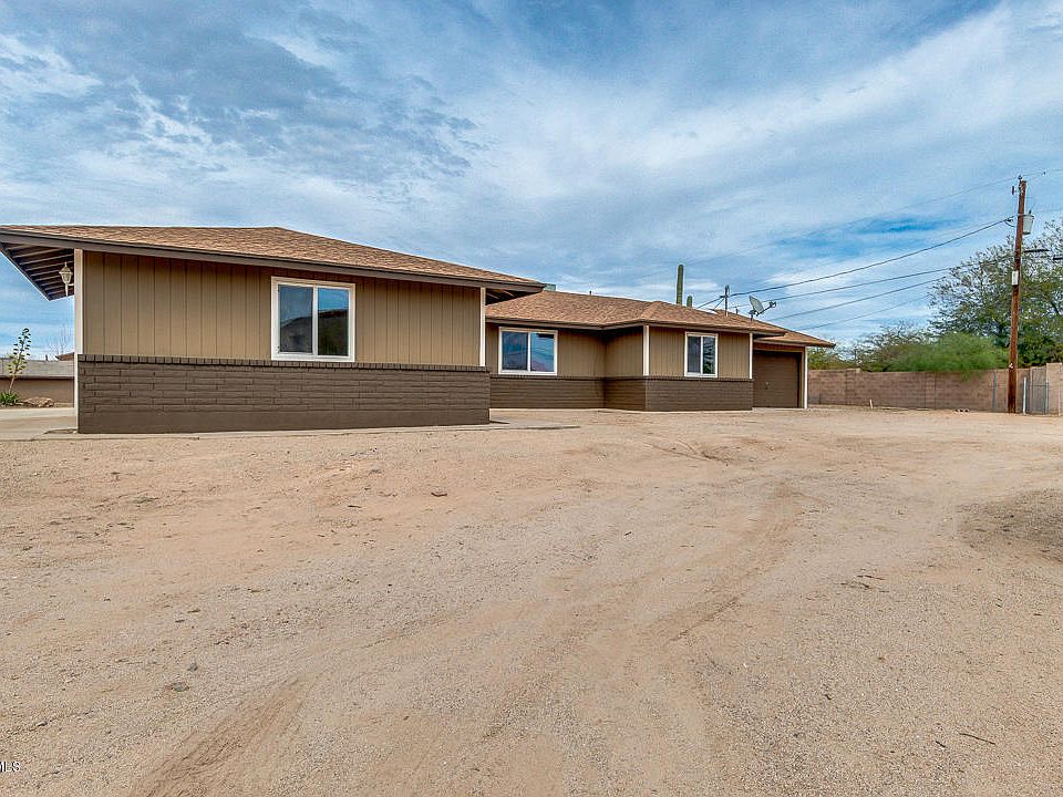 1st image of 2315 N 76th Pl