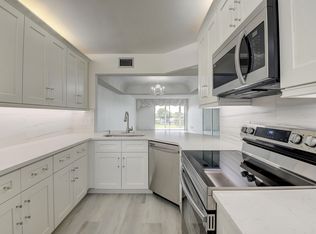 23305 Barwood Lane #406, Boca Raton, FL 33428