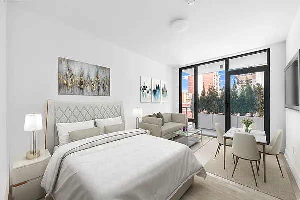 Rented by Compass | media 25