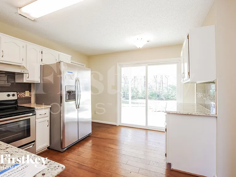 12105 Landen Dr — Photo 7