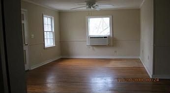 5th image of 1611 Broadhill Dr