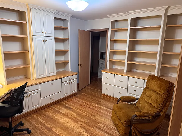 737 Cherry Tree Ln — Photo 24