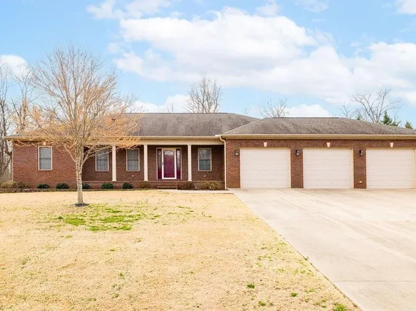 156 Kyle Ln, Paris, TN 38242