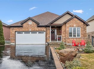 29 English Cres, Blandford Blenheim, ON N0J1S0