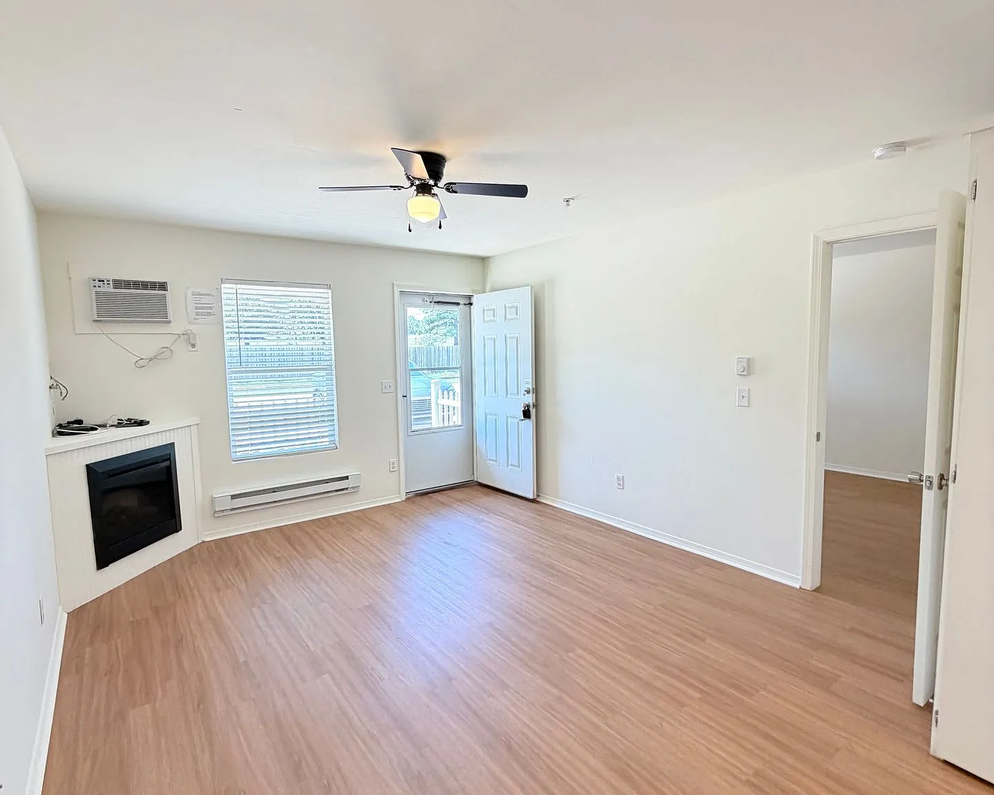Cedar Creek Apartment Homes — Photo 4
