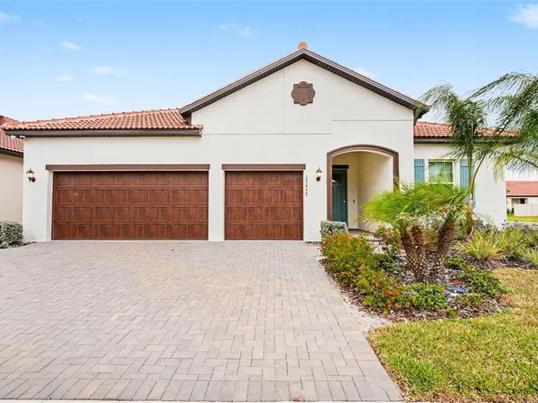 17415 Holly Well Ave, Wimauma, FL 33598