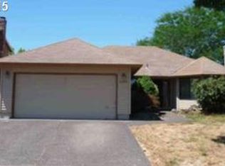 2245 SE 74th Ave, Hillsboro, OR 97123