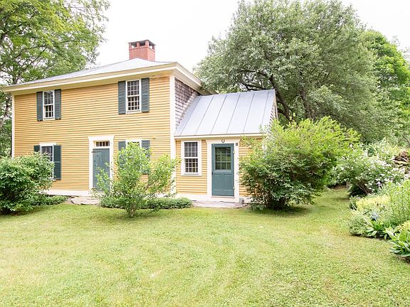 3rd image of 75 Lyon Road