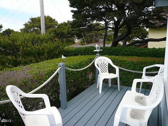 4th image of 5410 El Mirador Way
