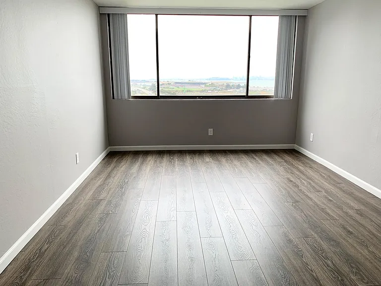 555 Pierce St #505 — Photo 13