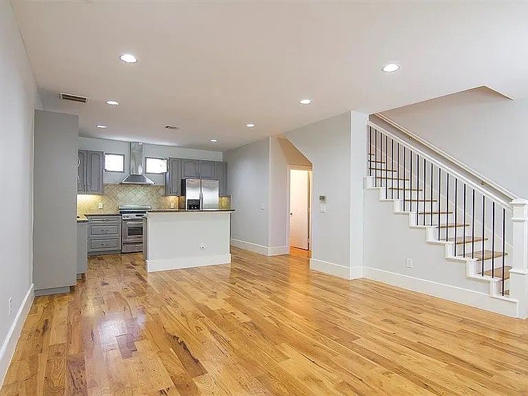 1st image of 2606 Shelby Ave