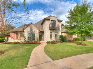 1301 Redbud Ct, Moore, OK 73160