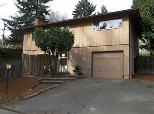 1244 SW Taylors Ferry Rd, Portland, OR 97219